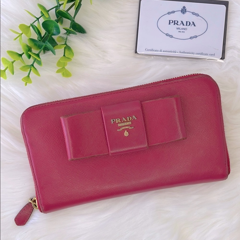 Prada Pink Leather Zippy Long Wallet with‎ Bow